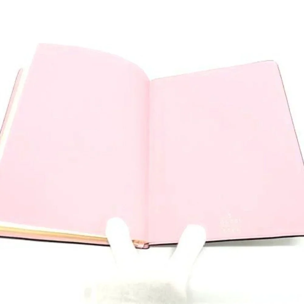 Gucci Disney Collaboration Daisy Duck GG Supreme Notebook Stationery